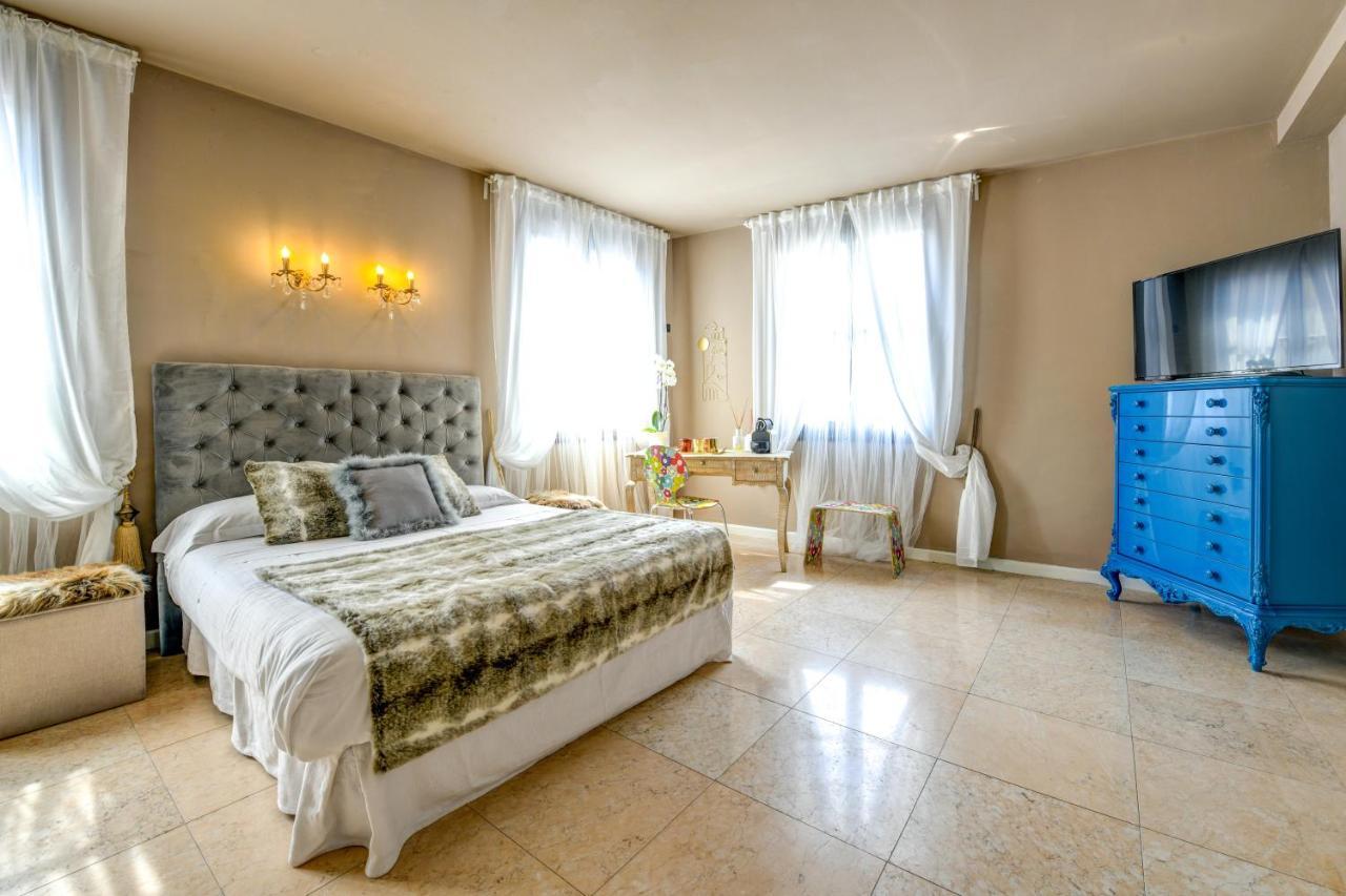 Prestige Suite Sirmione Eksteriør bilde