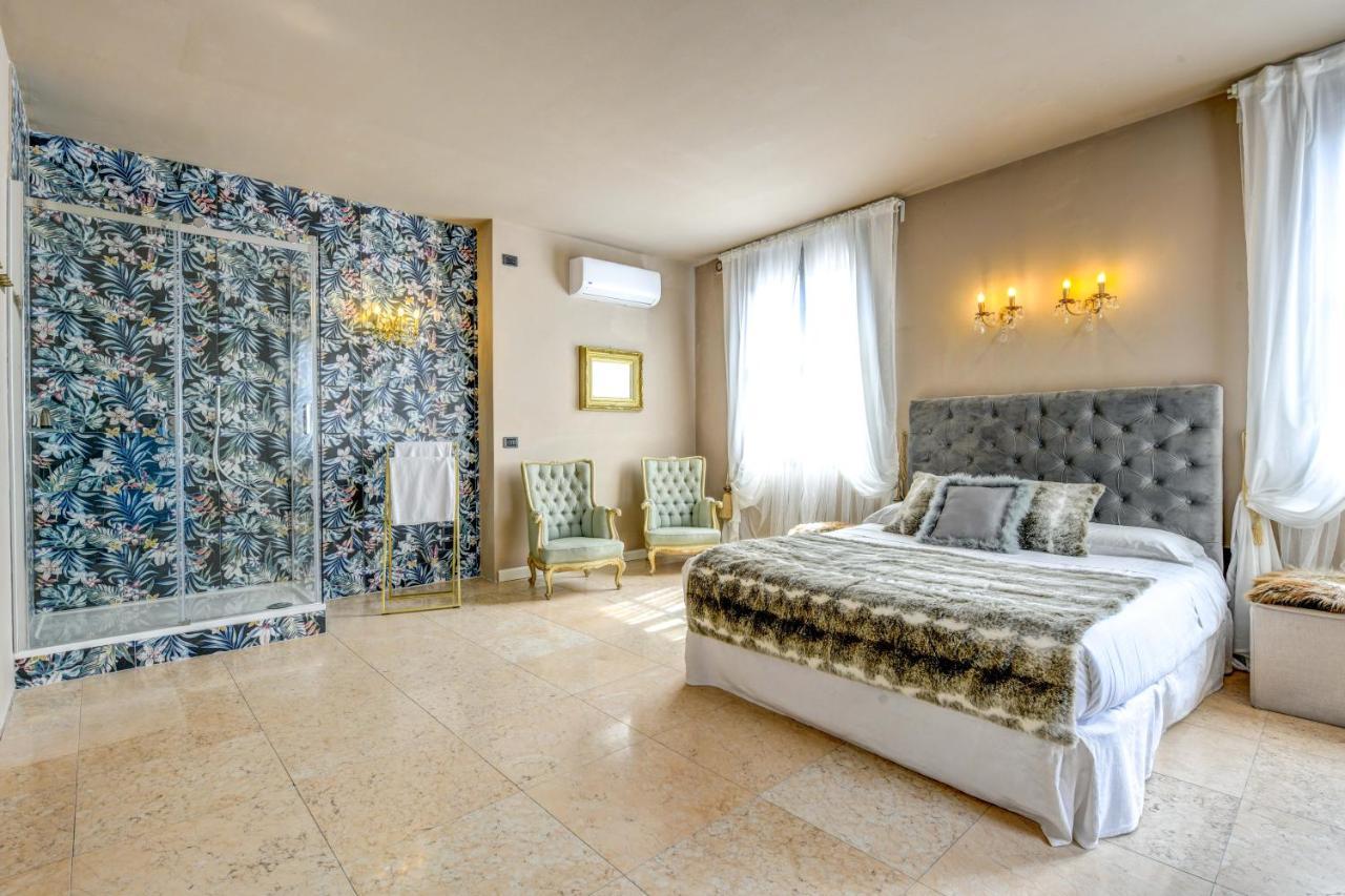 Prestige Suite Sirmione Eksteriør bilde