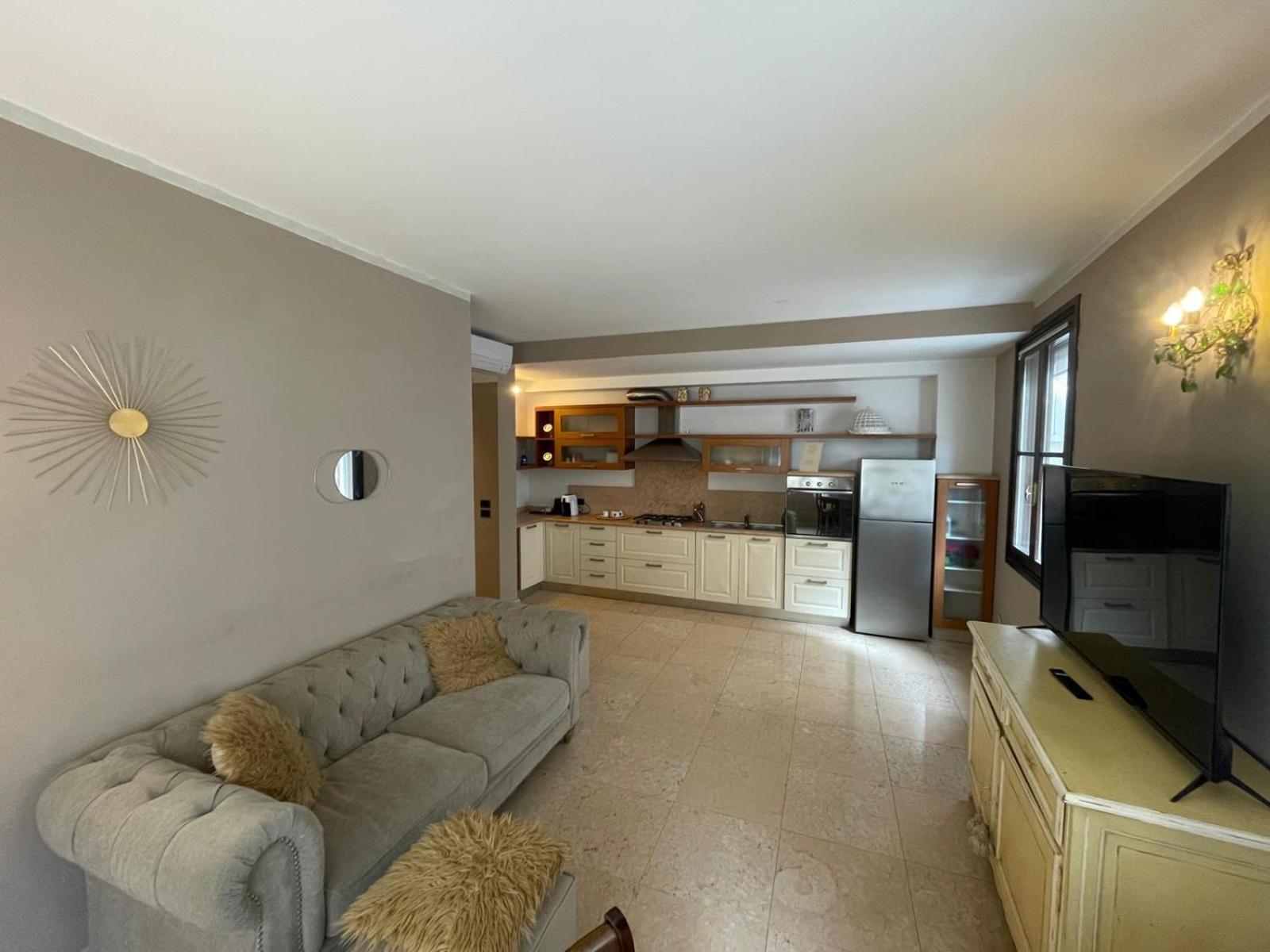 Prestige Suite Sirmione Eksteriør bilde